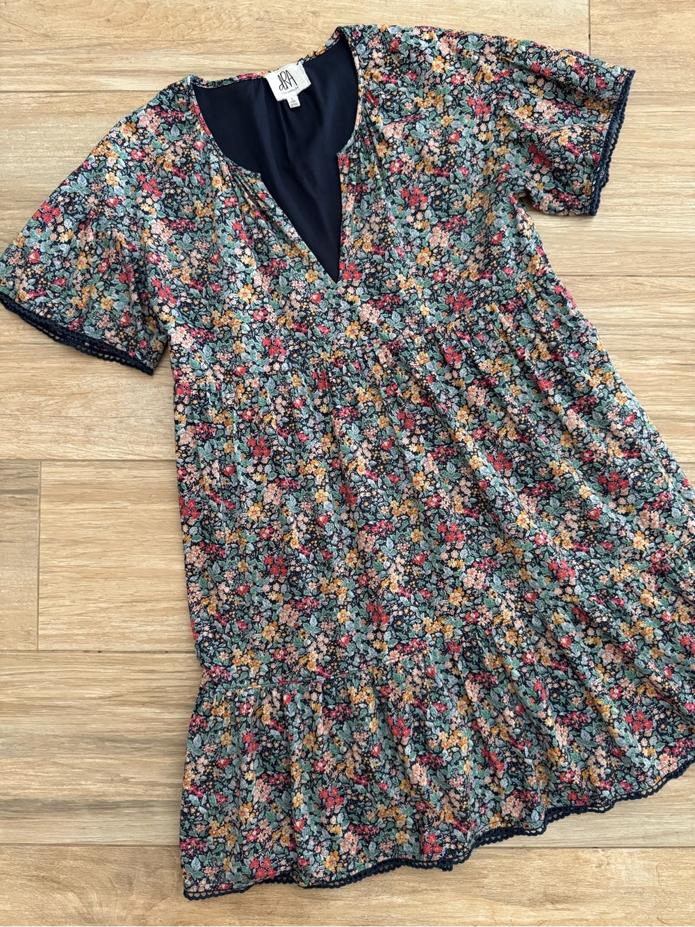 dRA Los Angeles Navy Multi Floral Tiered Dress Size Small